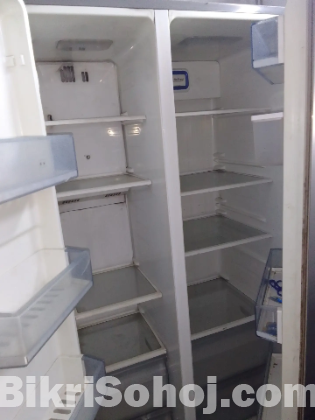 Vision SHR-566 Side-By-Side Inverter Refrigerator